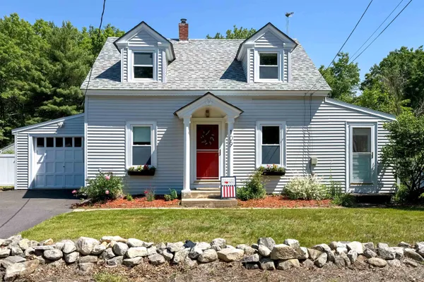 $575,000 | 109 Baboosic Lake Road, Merrimack, NH 03054
