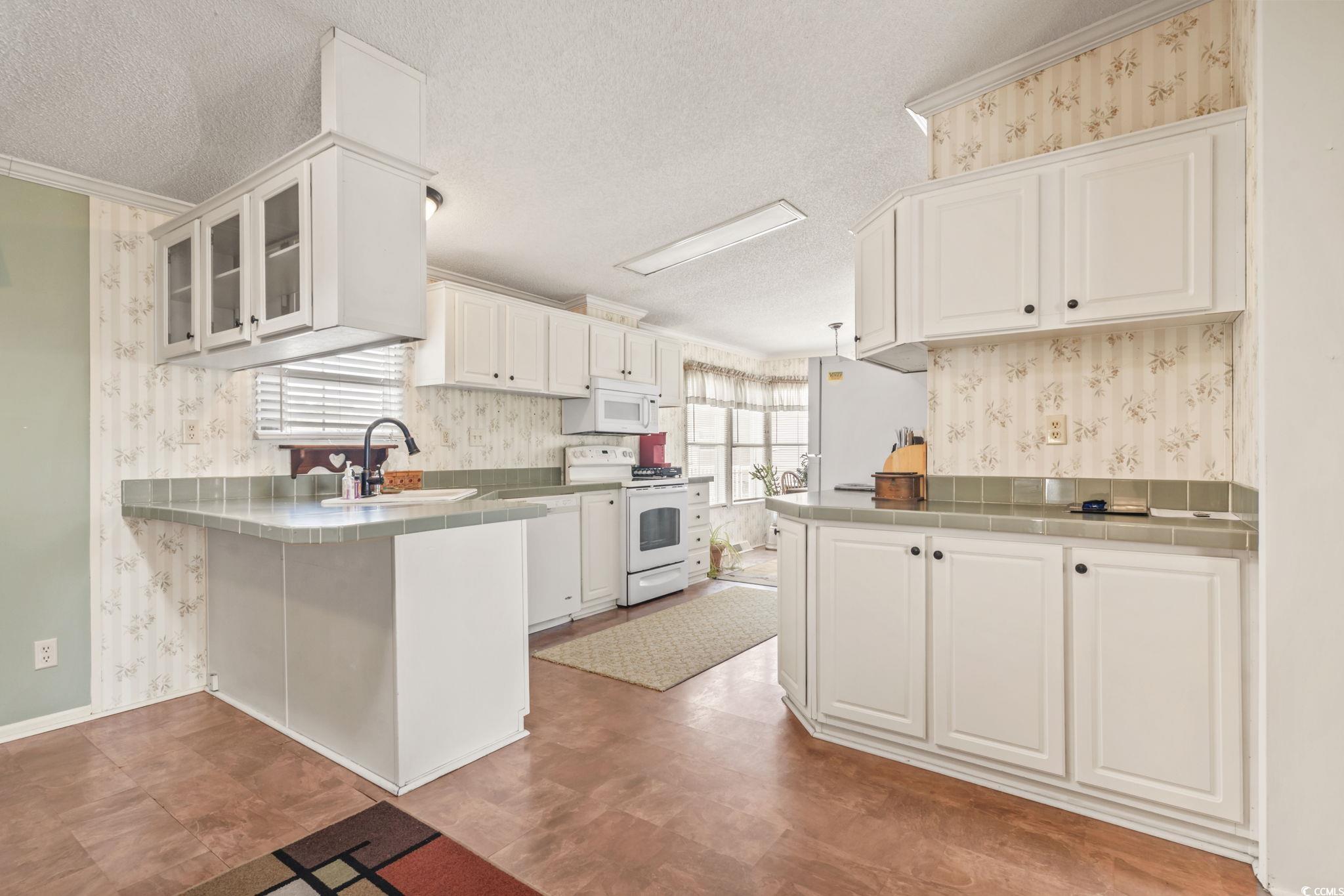 206 Weyburn Street Myrtle Beach, SC 29579 - Photo 8 of 38
