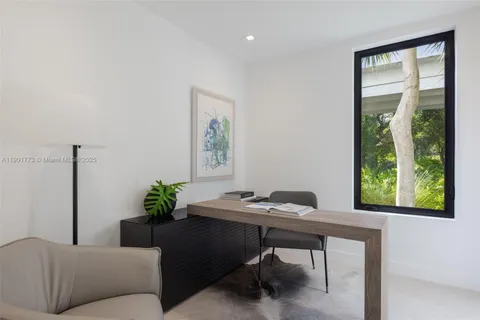 $2,175,000 | 84 Southwest 28th Road, Unit 7, Miami, FL 33129