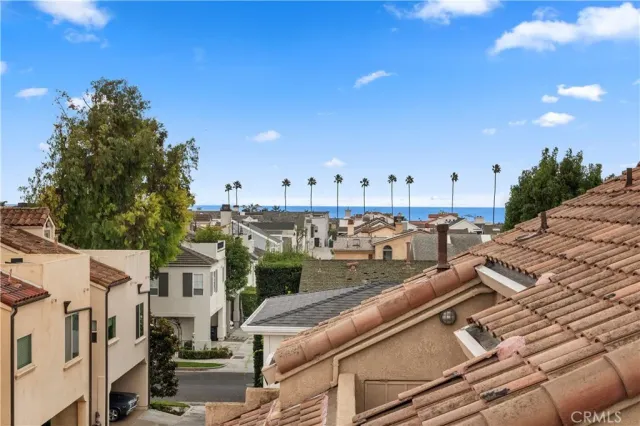 $2,995,000 | 508 Acacia Avenue, Corona del Mar, CA 92625