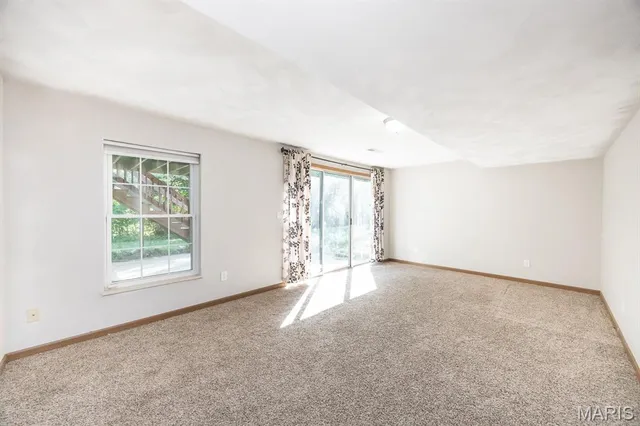 $355,000 | 809 East Deer Creek Road, O'Fallon, IL 62269