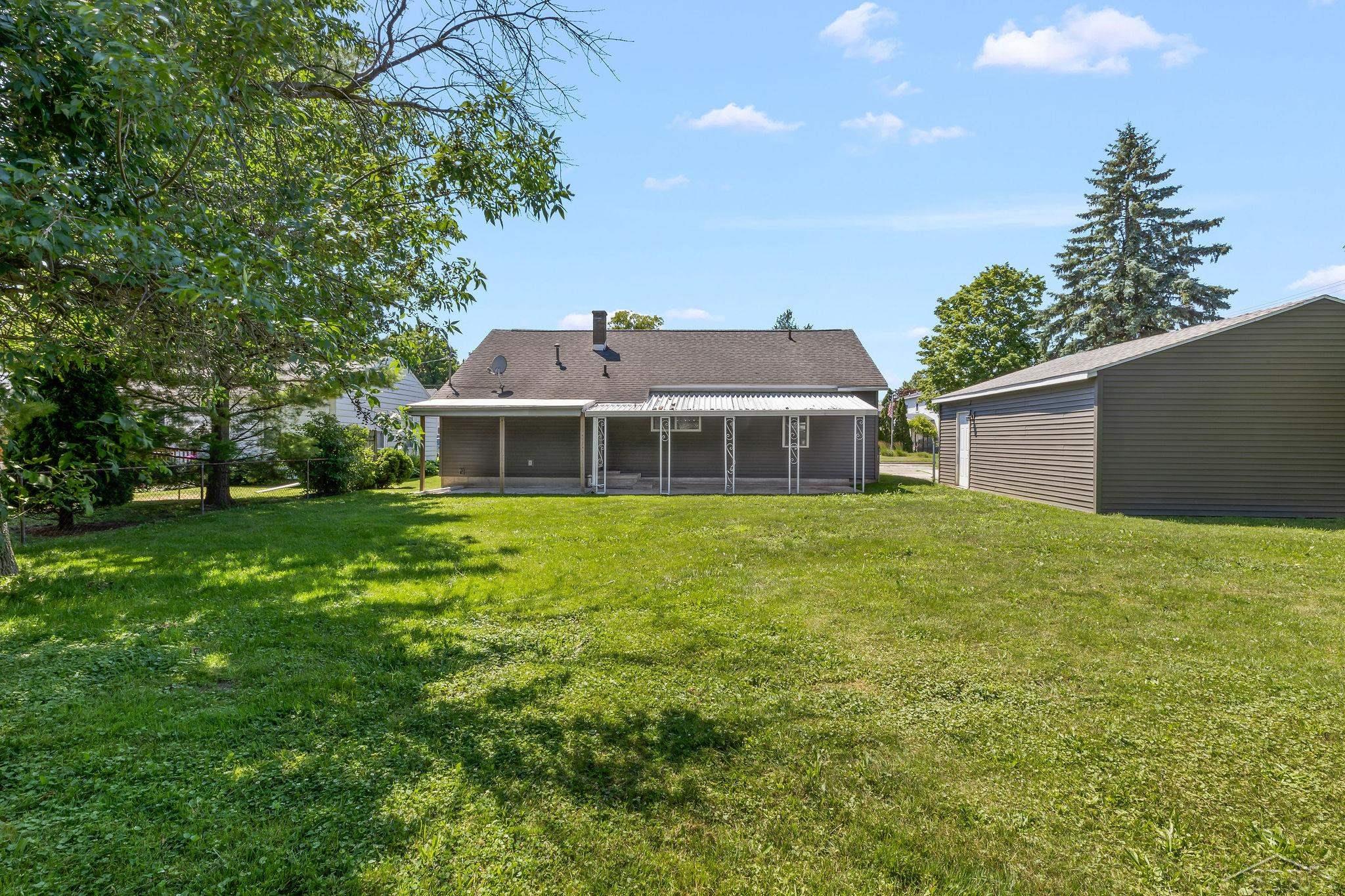305 Braddock Street Bay City, MI 48708 - Photo 33 of 36
