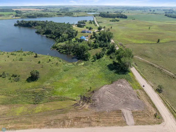 $190,000 | 26147 154th Avenue South, Barnesville, MN 56514