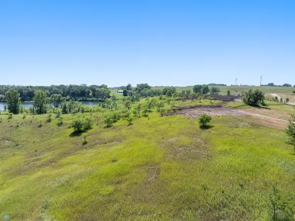 $190,000 | 26147 154th Avenue South, Barnesville, MN 56514