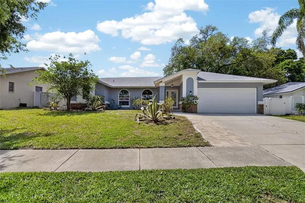 $689,000 | 1668 Allens Ridge Drive North, Palm Harbor, FL 34683