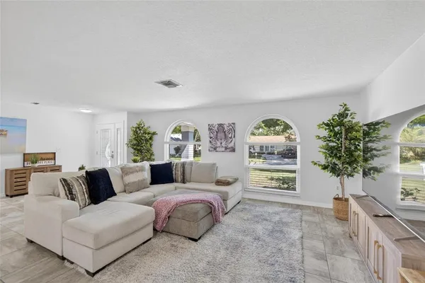 $689,000 | 1668 Allens Ridge Drive North, Palm Harbor, FL 34683