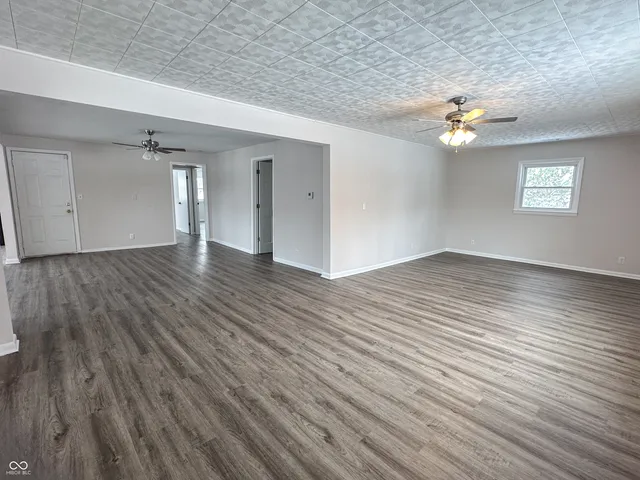 $439,000 | 6225 East 300 South, Greenfield, IN 46140