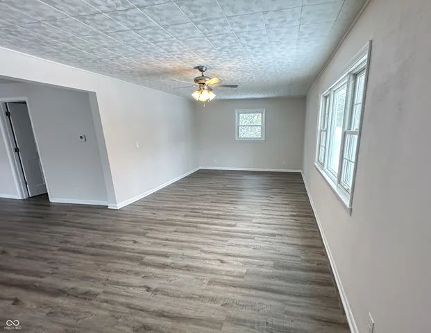 $439,000 | 6225 East 300 South, Greenfield, IN 46140