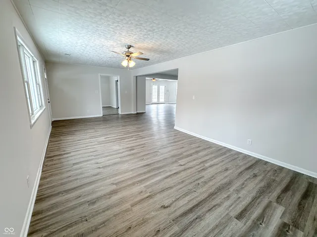 $439,000 | 6225 East 300 South, Greenfield, IN 46140