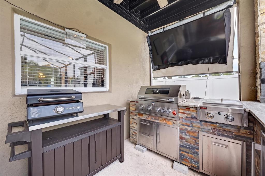 11384 Walden Loop Parrish, FL 34219 - Photo 9 of 53
