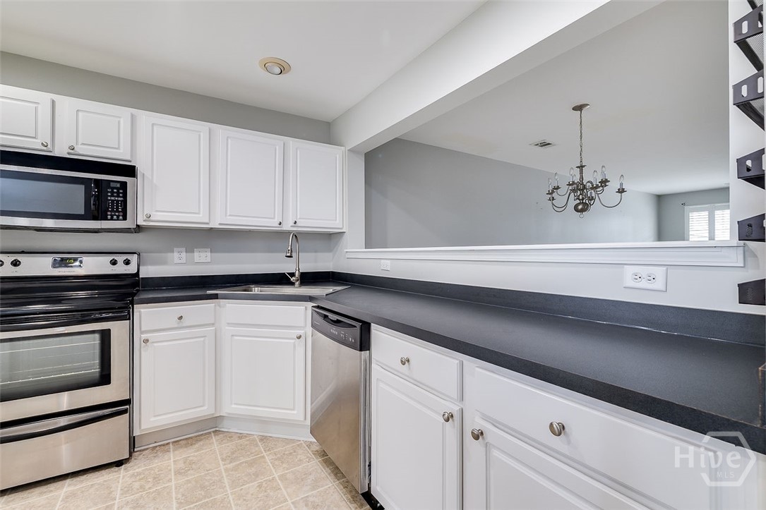 230 Opus Court Pooler, GA 31322 - Photo 10 of 35