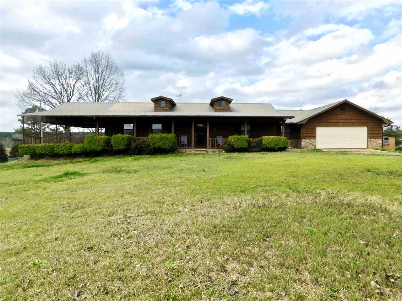 1281 Highway 356 Rienzi, MS 38865 - Photo 1 of 25 Gallery Image 1