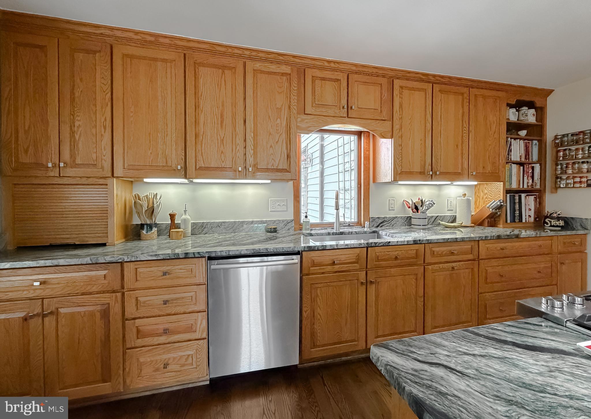 44731 Smiths Nursery Road Hollywood, MD 20636 - Photo 11 of 87 Updated kitchen