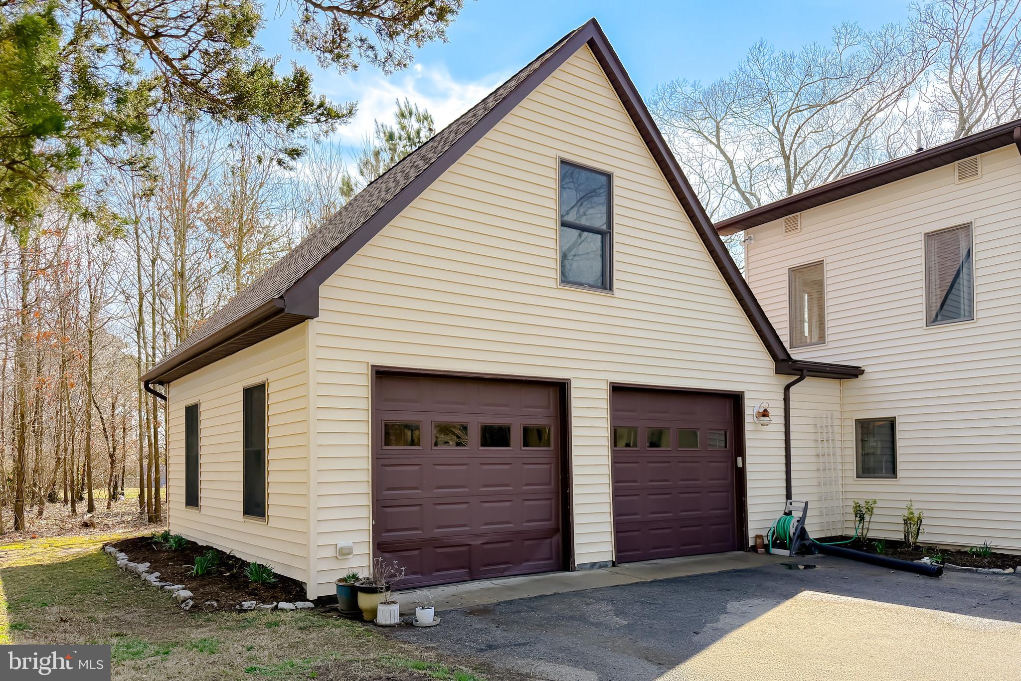 44731 Smiths Nursery Road Hollywood, MD 20636 - Photo 18 of 87 2-car garage w/ storage