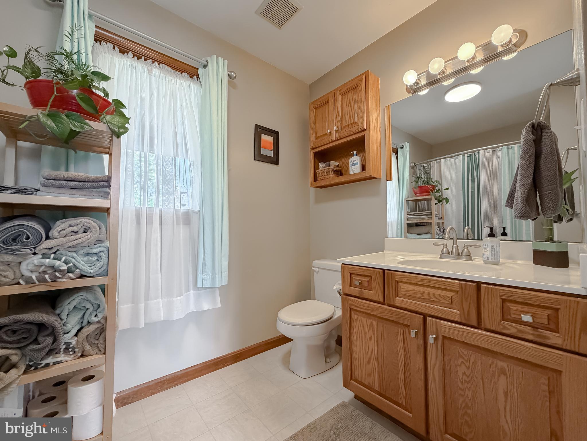 44731 Smiths Nursery Road Hollywood, MD 20636 - Photo 50 of 87 Main floor full bath