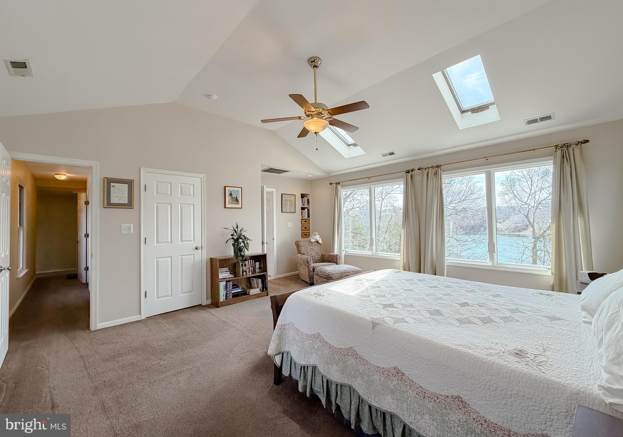 44731 Smiths Nursery Road Hollywood, MD 20636 - Photo 53 of 87 Large Primary ensuite