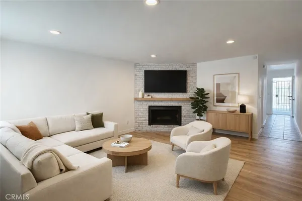 $555,000 | 1765 Glenoaks Avenue, Anaheim, CA 92801
