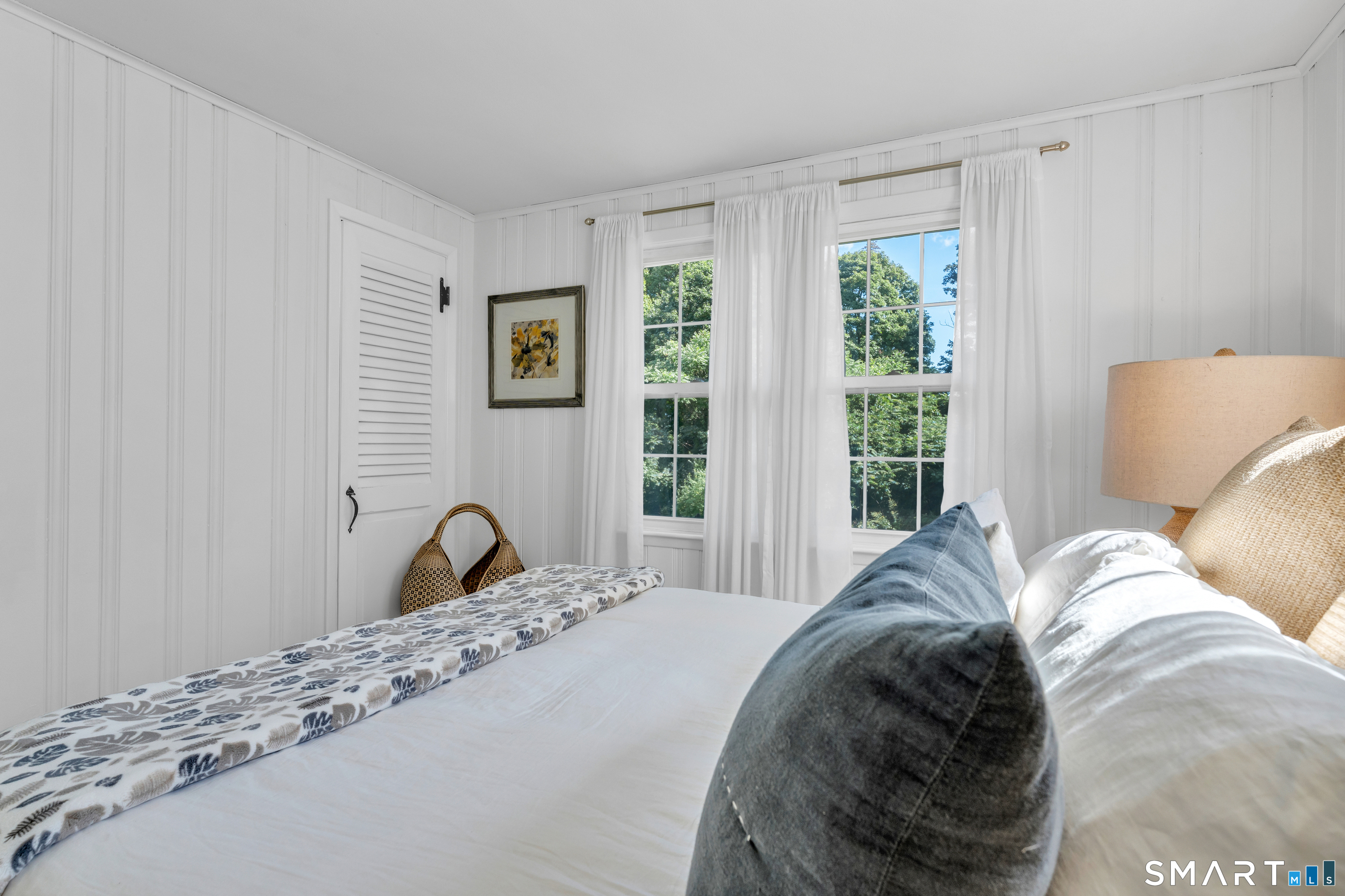 1085 Dunbar Hill Road Hamden, CT 06514 - Photo 17 of 33 Gallery Image 17