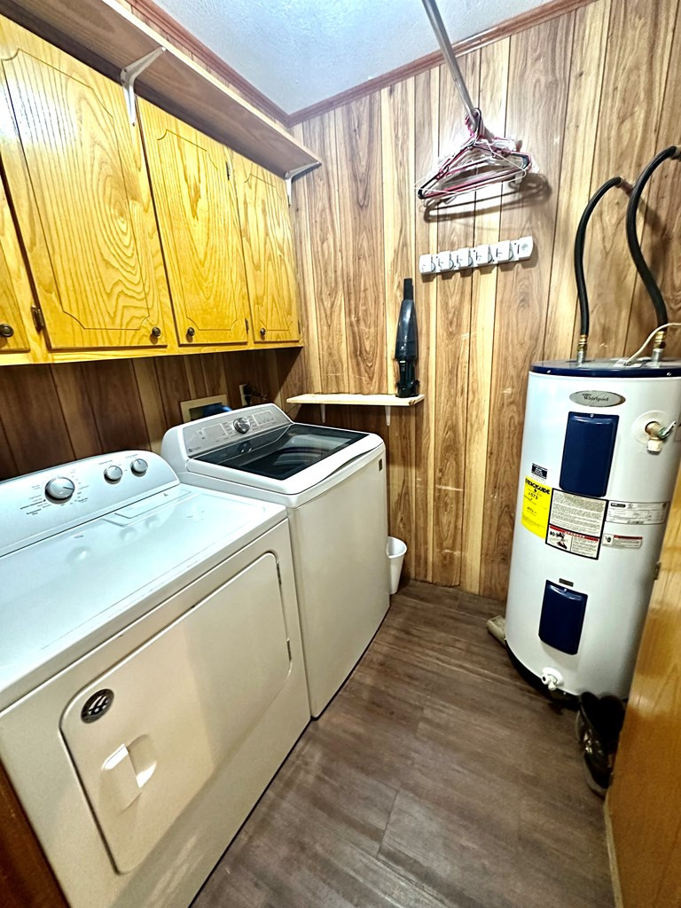 4580 Tower Hill Road Liberty, MS 39645 - Photo 15 of 27 Utility room