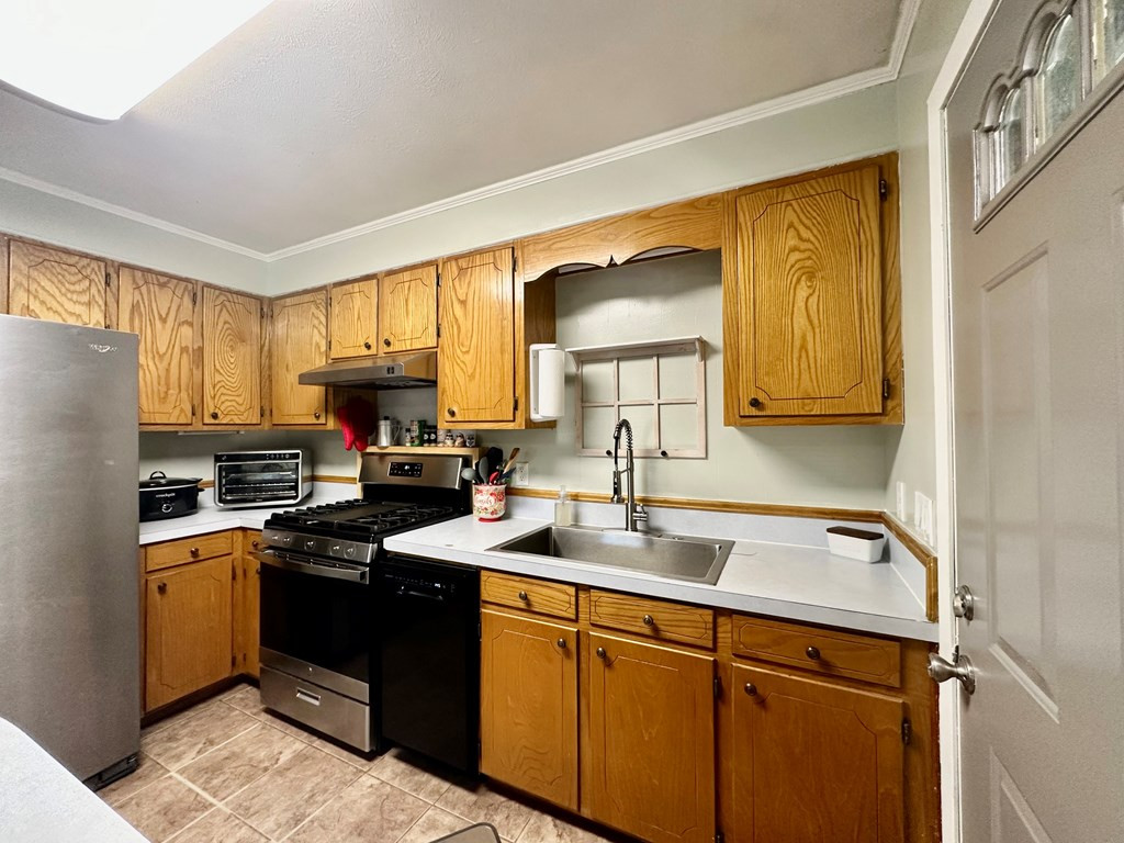 4580 Tower Hill Road Liberty, MS 39645 - Photo 4 of 27 super efficient kithcen