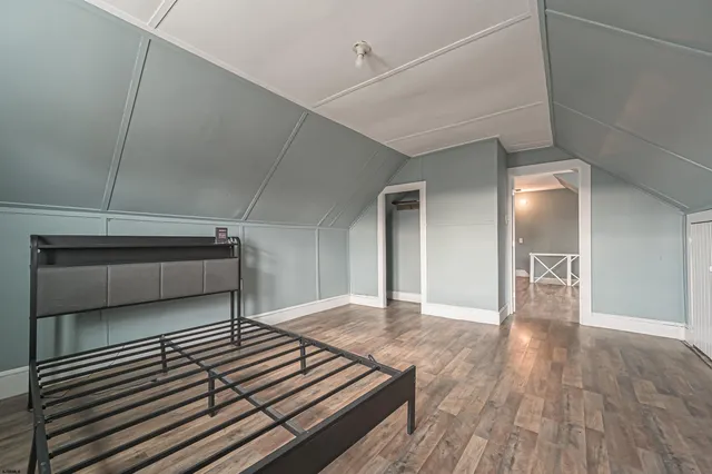 $300,000 | 118 West Park Avenue, Vineland, NJ 08360