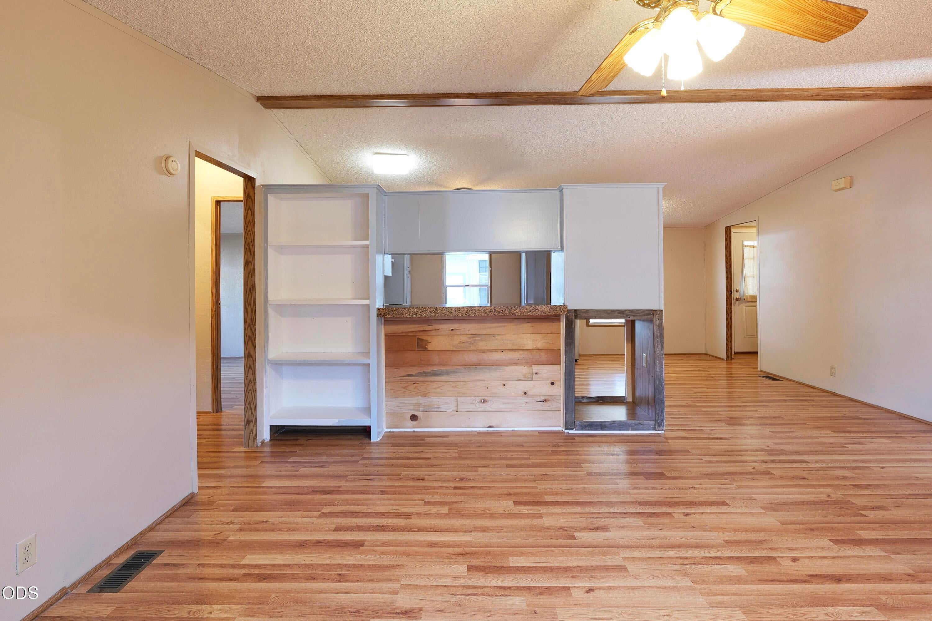 8401 Old Stage Road, Unit 65 Central Point, OR 97502 - Photo 17 of 51 Gallery Image 17