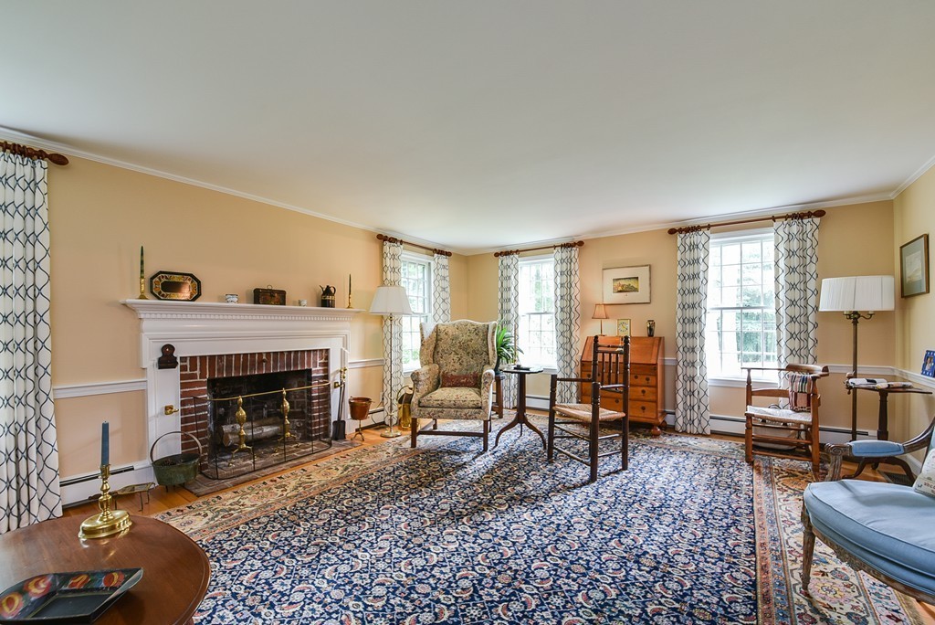 21 Wood Road Sherborn, MA 01770 - Photo 4 of 22 Gallery Image 4
