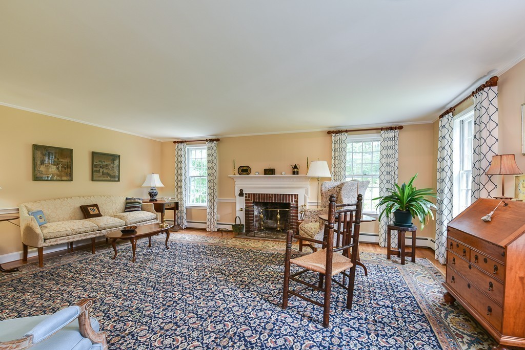 21 Wood Road Sherborn, MA 01770 - Photo 5 of 22 Gallery Image 5