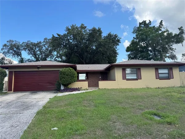 $2,000 | 5816 Viking Road, Orlando, FL 32808