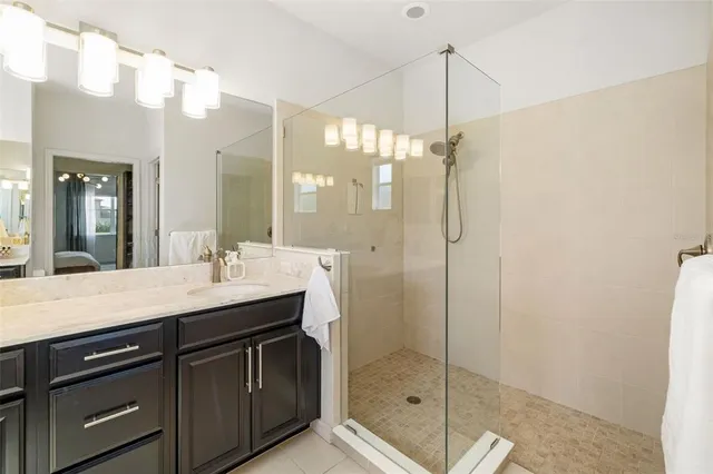 $769,000 | 650 Rosemary Circle, Bradenton, FL 34212