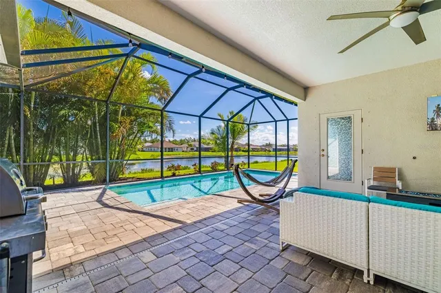 $769,000 | 650 Rosemary Circle, Bradenton, FL 34212