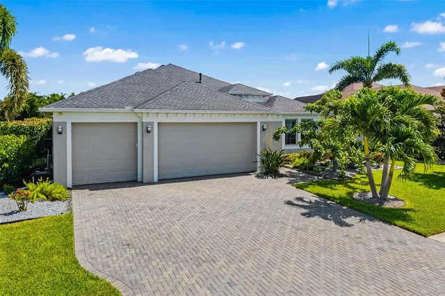$769,000 | 650 Rosemary Circle, Bradenton, FL 34212
