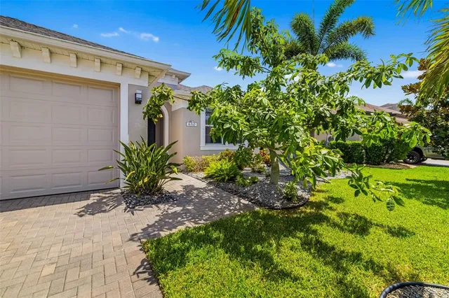 $769,000 | 650 Rosemary Circle, Bradenton, FL 34212