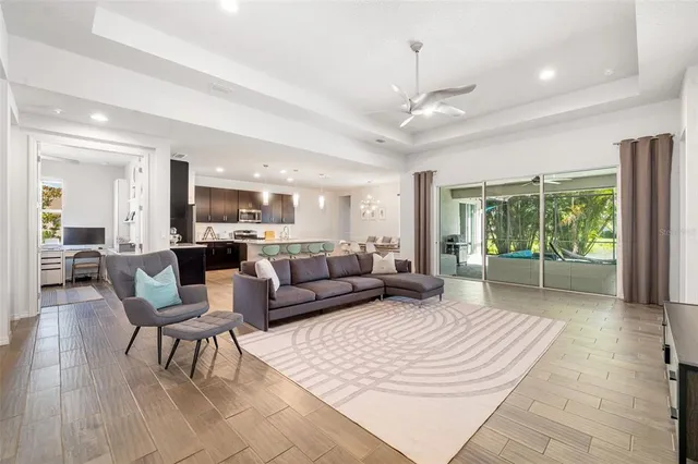 $769,000 | 650 Rosemary Circle, Bradenton, FL 34212