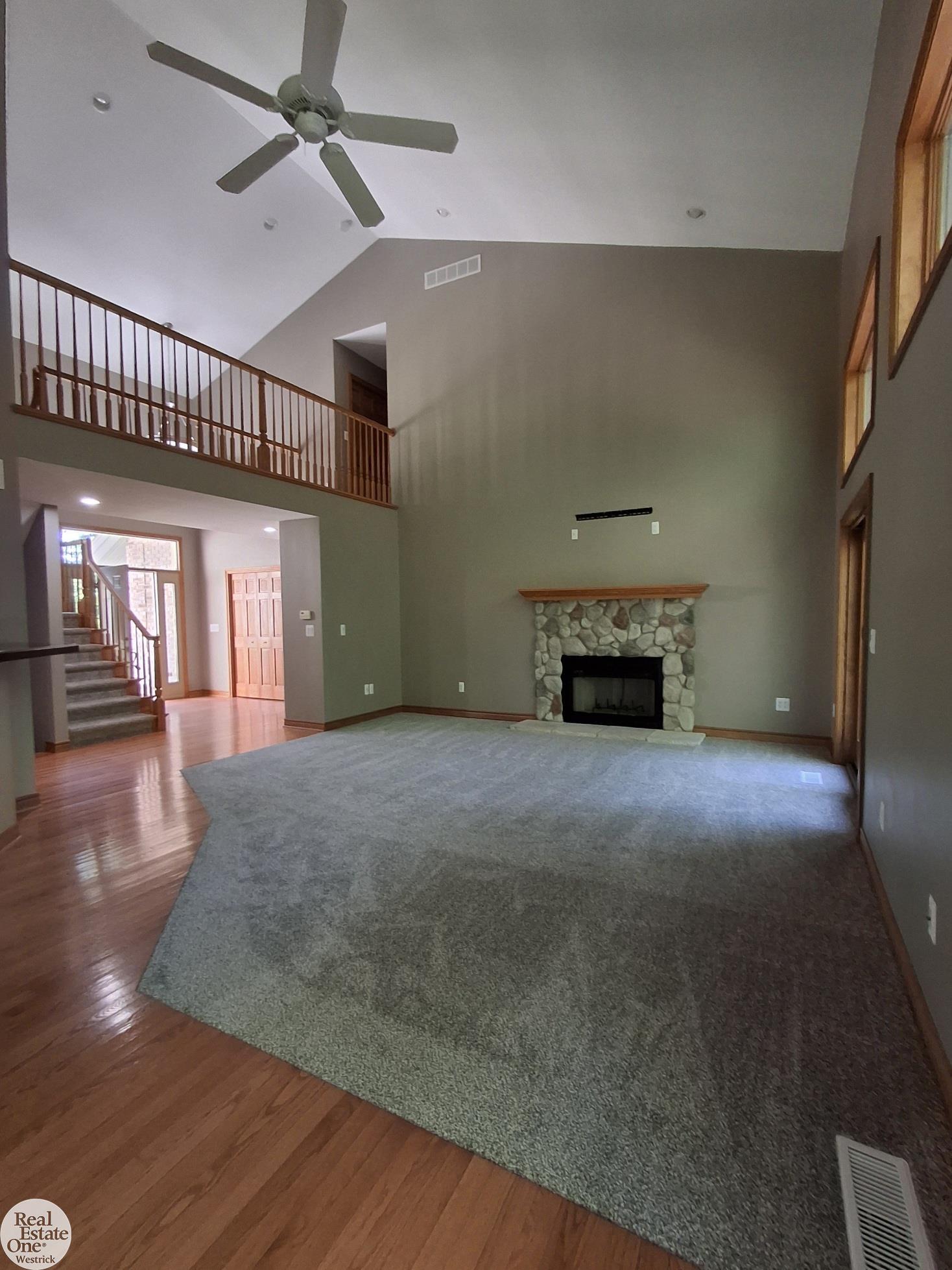 5746 Roberts Road Marine City, MI 48039 - Photo 14 of 60 50182650-4eb1d6ad-18e5-451f-a3ea-fed7b803895c.JPG