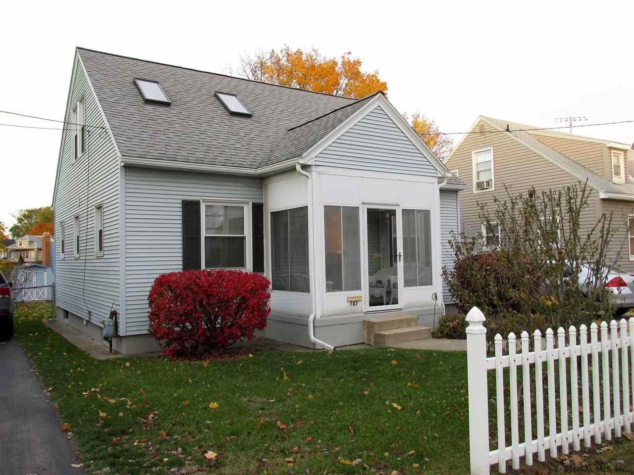 787 Curry Road Rotterdam, NY 12306 - Photo 1 of 14 3 Bedrooms, 1 Bath, 1 Car Garage