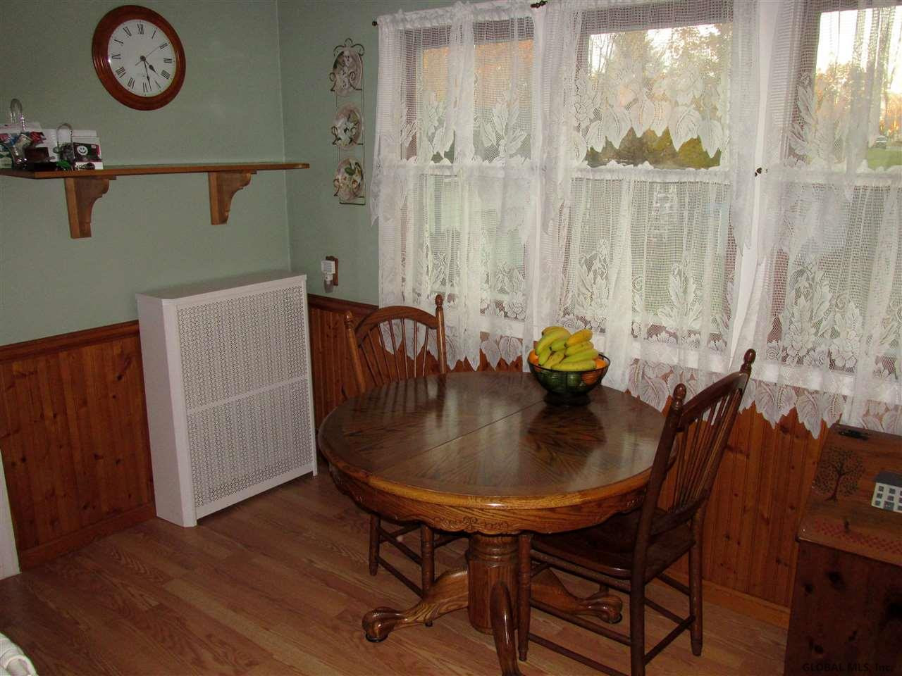 787 Curry Road Rotterdam, NY 12306 - Photo 5 of 14 Photo 5