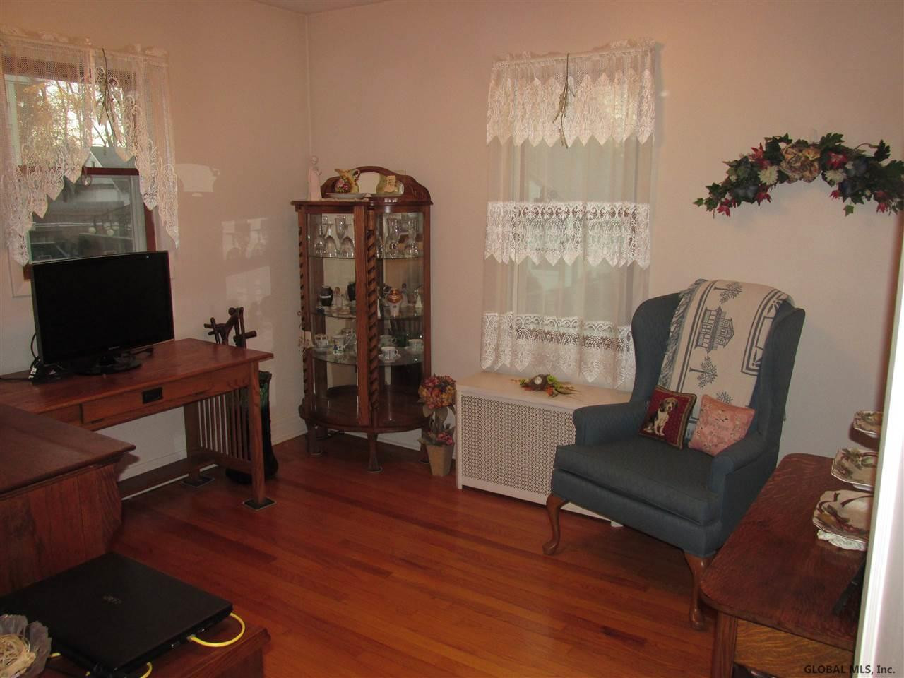 787 Curry Road Rotterdam, NY 12306 - Photo 8 of 14 Photo 8