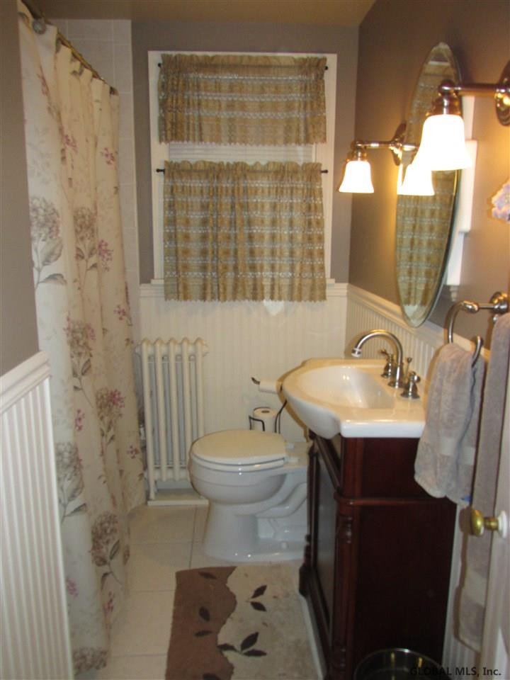 787 Curry Road Rotterdam, NY 12306 - Photo 9 of 14 Photo 9