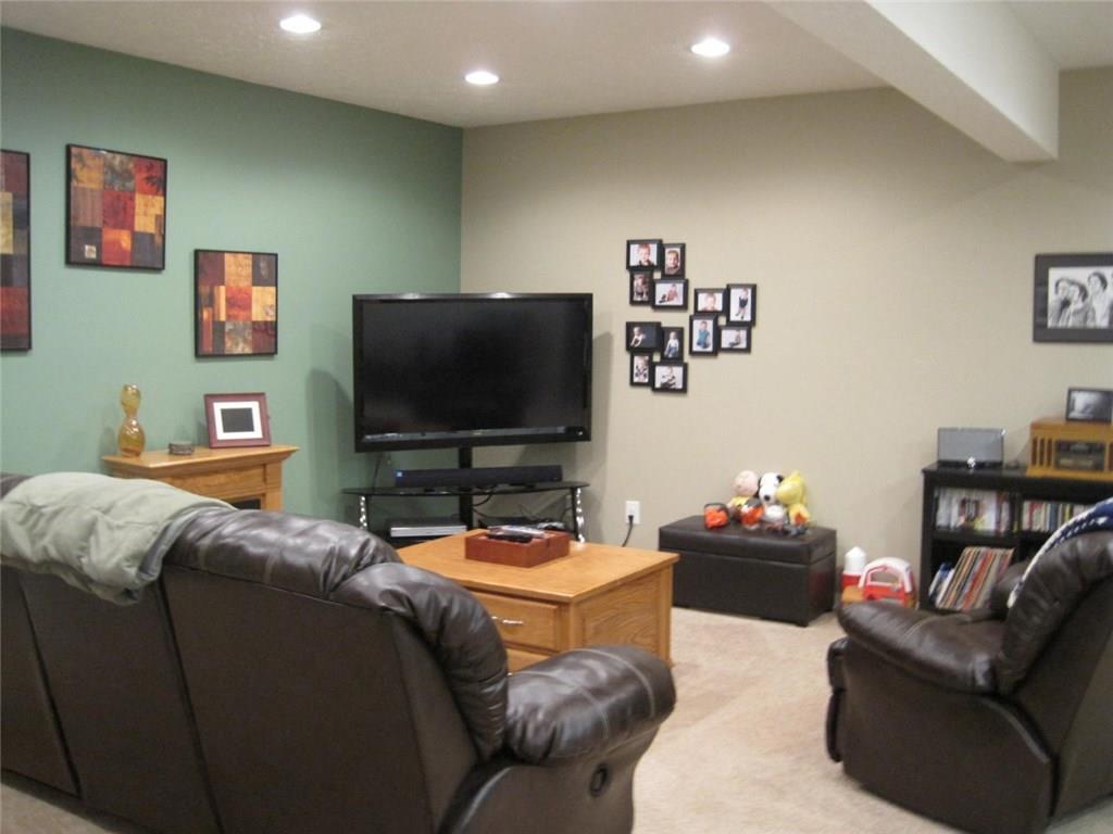 1089 Nelson Ridge Road Columbus, IN 47201 - Photo 17 of 19