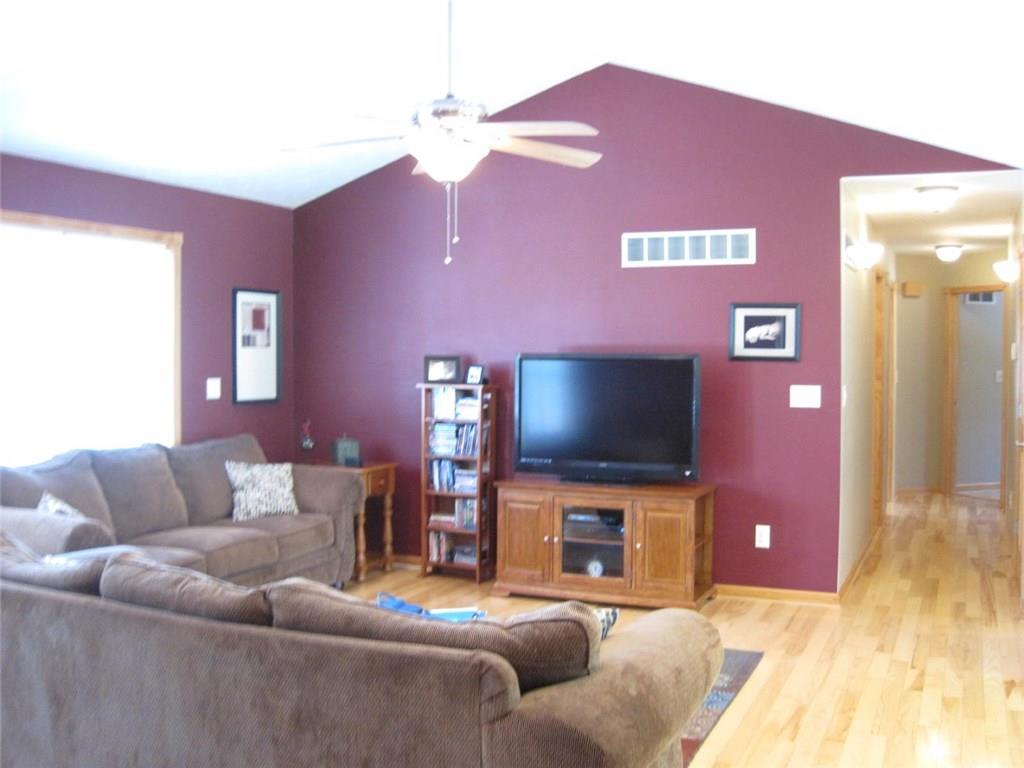 1089 Nelson Ridge Road Columbus, IN 47201 - Photo 7 of 19
