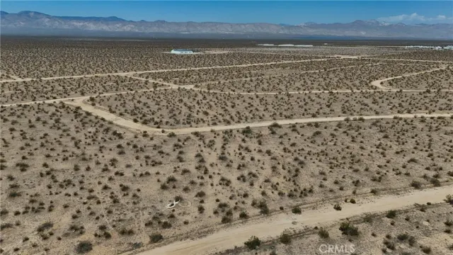 a view of a sky view