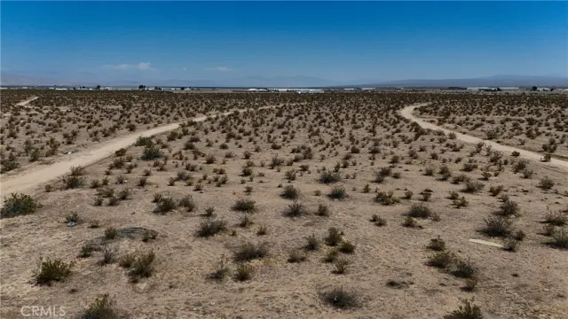 $5,500 | 743 Evelyn, Edwards, CA 93523