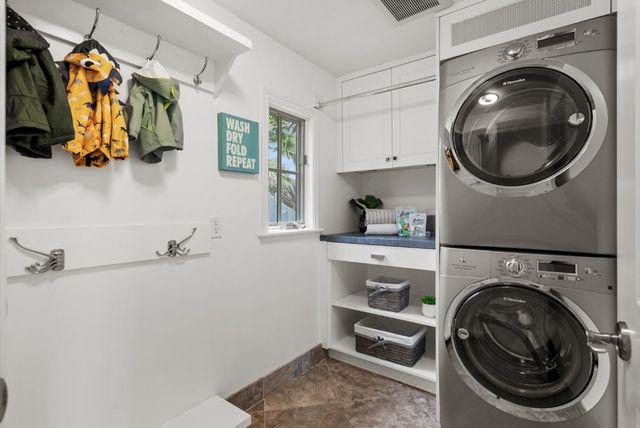 $3,900,000 | 60 Ensenada Road, San Carlos, CA 94070