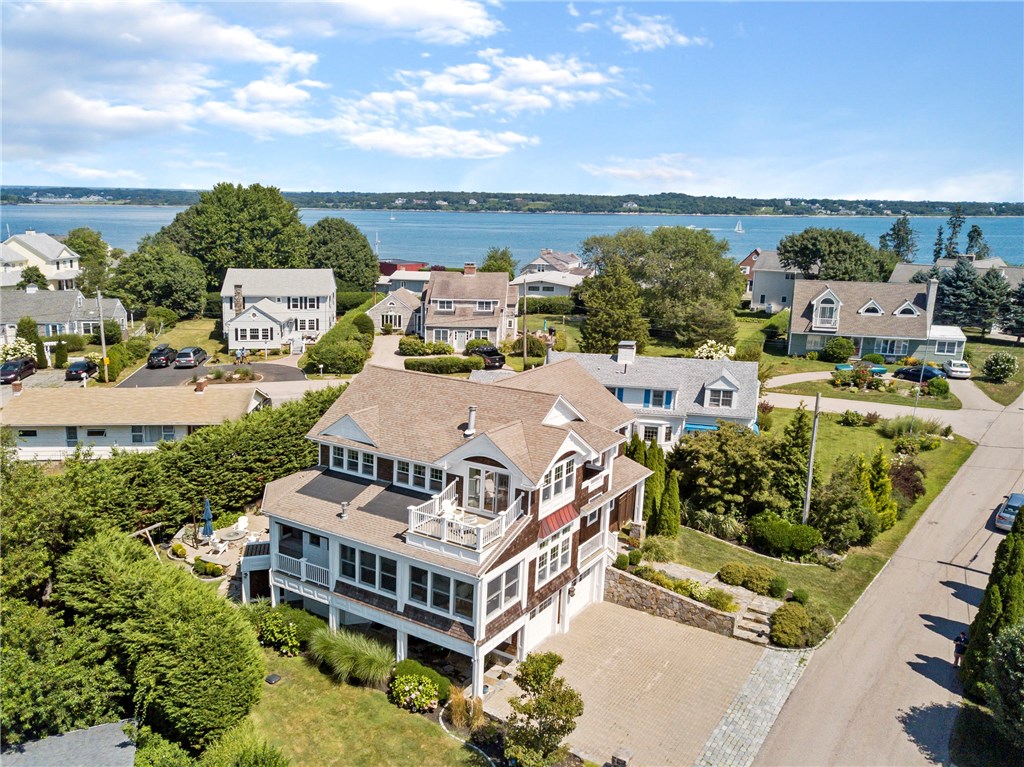 30 Withington Road Narragansett, RI 02882 - Photo 5 of 25