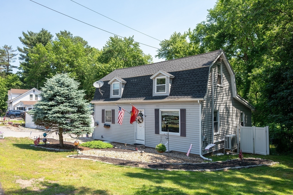63 Bridle Road Billerica, MA 01821 - Photo 2 of 35 Gallery Image 2