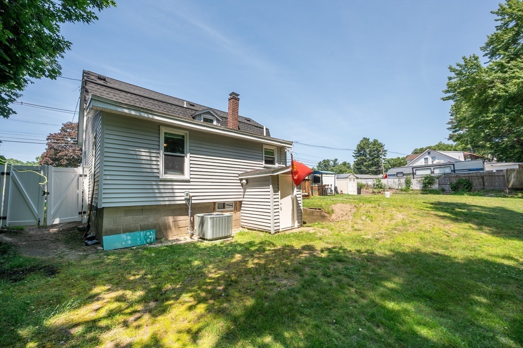 63 Bridle Road Billerica, MA 01821 - Photo 26 of 35 Gallery Image 26