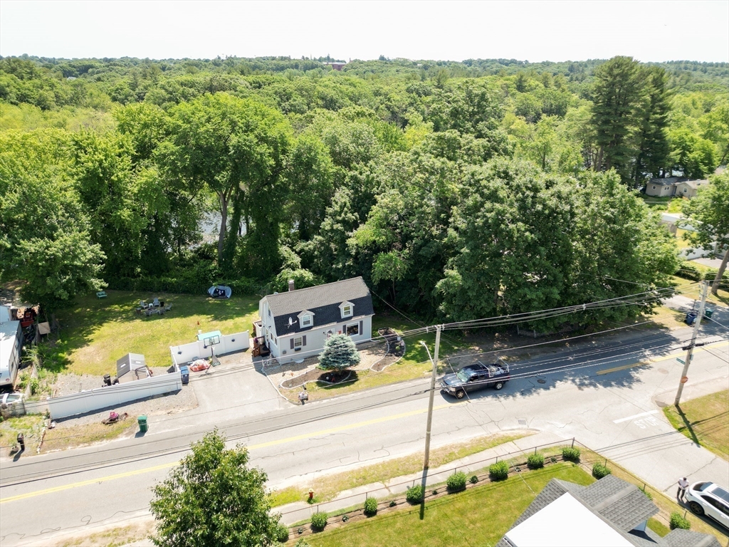 63 Bridle Road Billerica, MA 01821 - Photo 31 of 35 Gallery Image 31