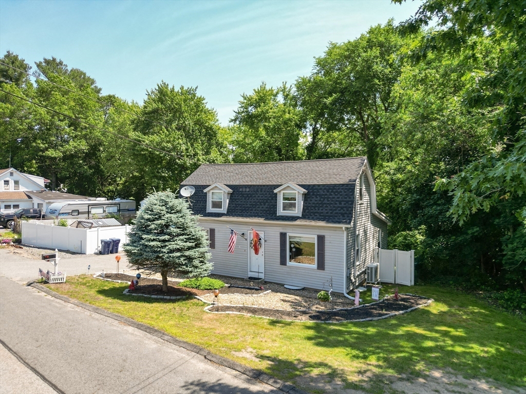 63 Bridle Road Billerica, MA 01821 - Photo 33 of 35 Gallery Image 33
