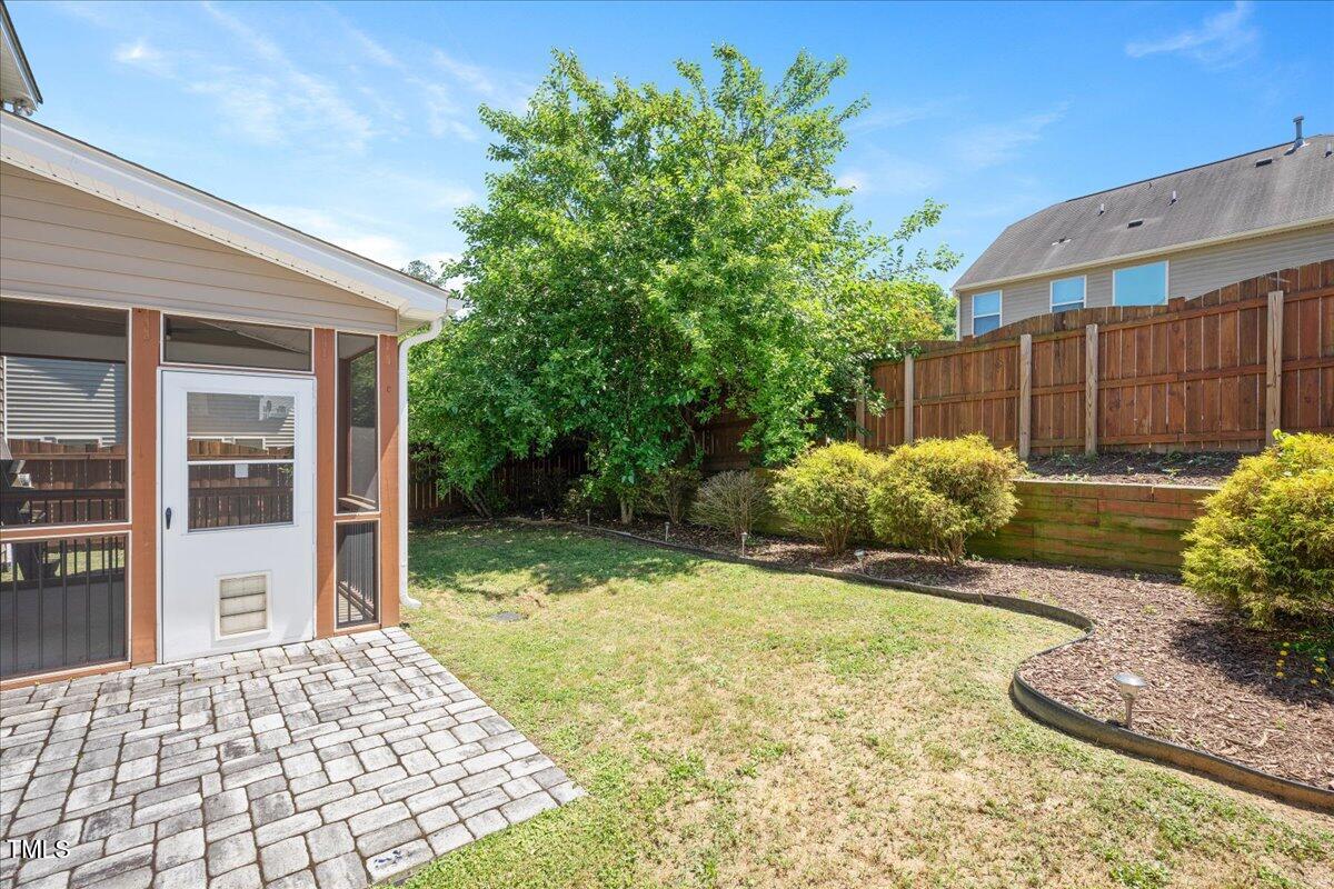 3566 Sunbright Lane Raleigh, NC 27610 - Photo 6 of 29 06-60